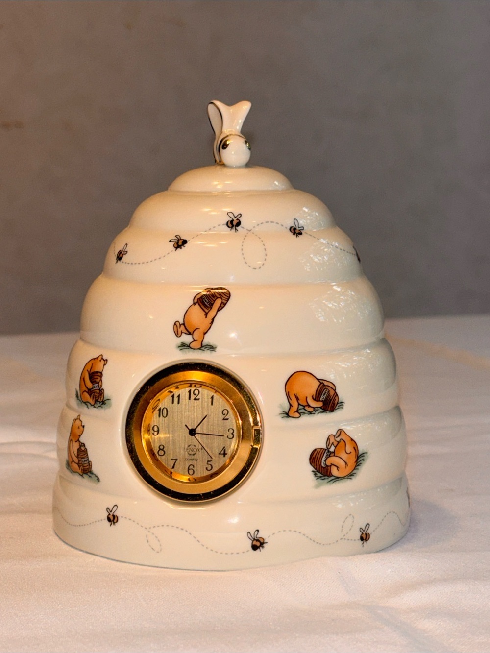 Vintage Lenox 2000 Winnie the Pooh Clock-Time For Honey